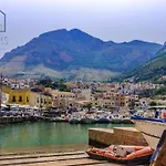 Turums Castellammare del Golfo